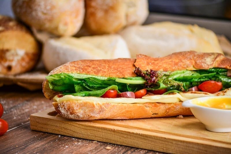 Bánh Mì Bảy Hổ (Quận 1)