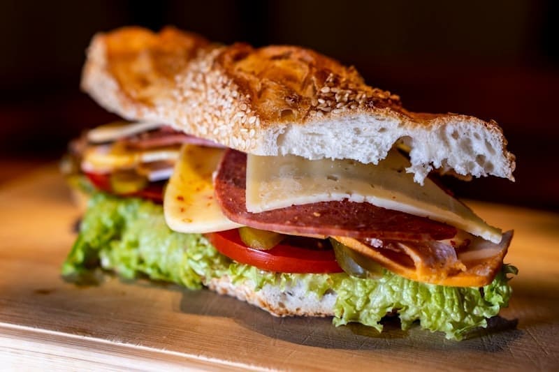 Bánh Mì Hồng Hoa (Quận 1)