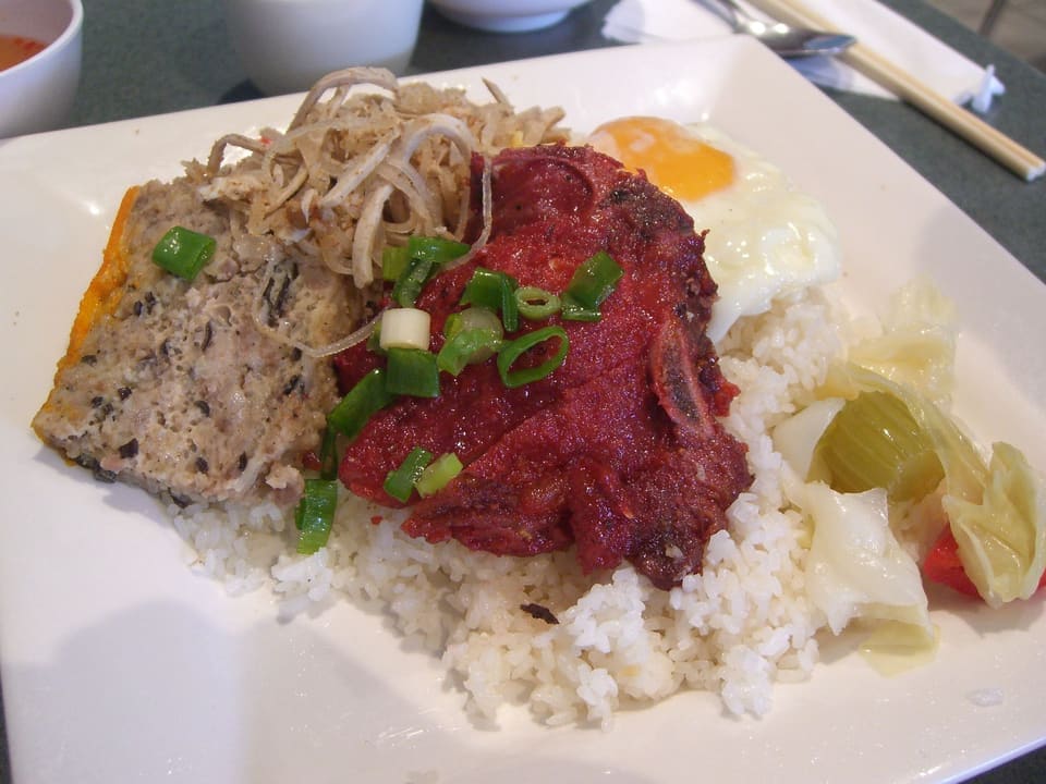 Cơm Tấm Ba Ghiền (Phú Nhuận)