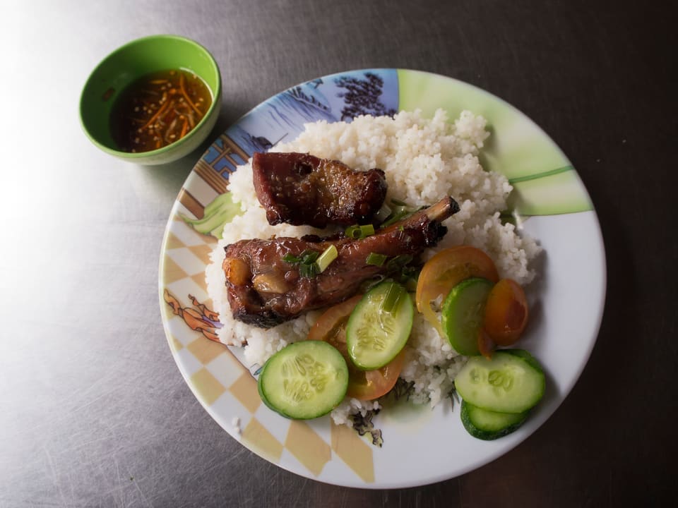 Cơm Tấm Nguyễn Văn Cừ (Quận 1)